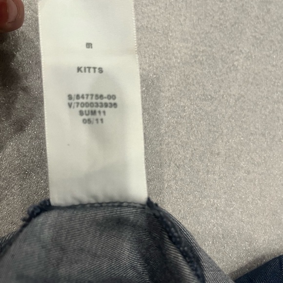 ❤️2/$50❤️[M] Gap "Kitts" tie-back blue denim dress- NWOT - Picture 5 of 9